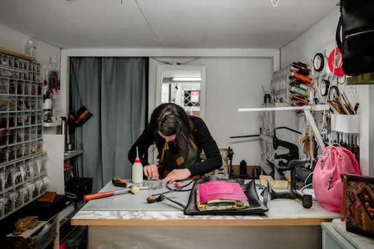 Handgemachte italienische Ledertaschen aus Florenz - Frau Leman