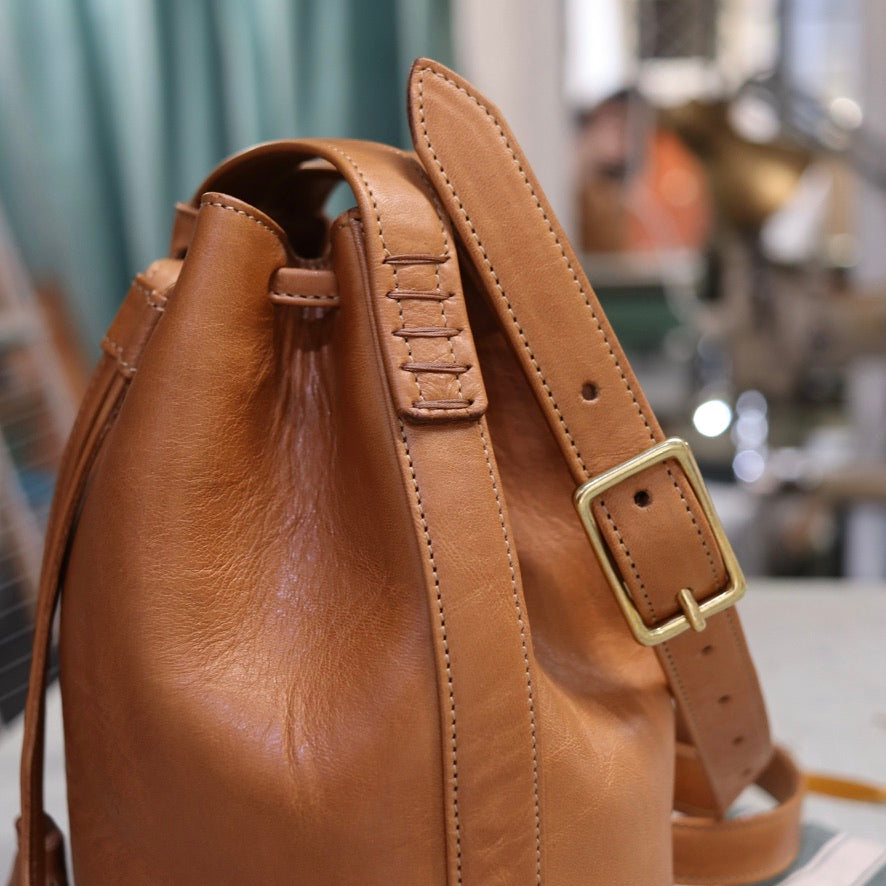 Borsa A Secchiello Mini Caramello